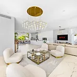 Luxury With Heated Pool & Jacuzzi Near Golf 别墅