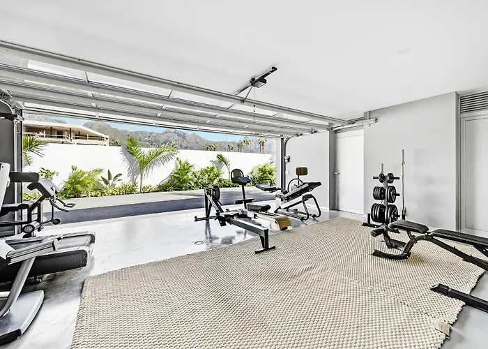 Luxury With Heated Pool & Jacuzzi Near Golf Вілла Адехе