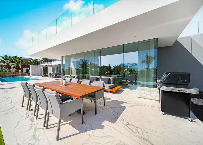 Luxury With Heated Pool & Jacuzzi Near Golf Costa Adeje (Tenerife)