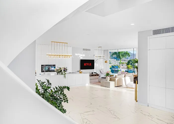 Luxury With Heated Pool & Jacuzzi Near Golf Адехе