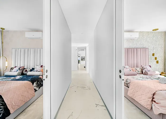 Luxury With Heated Pool & Jacuzzi Near Golf Вілла *