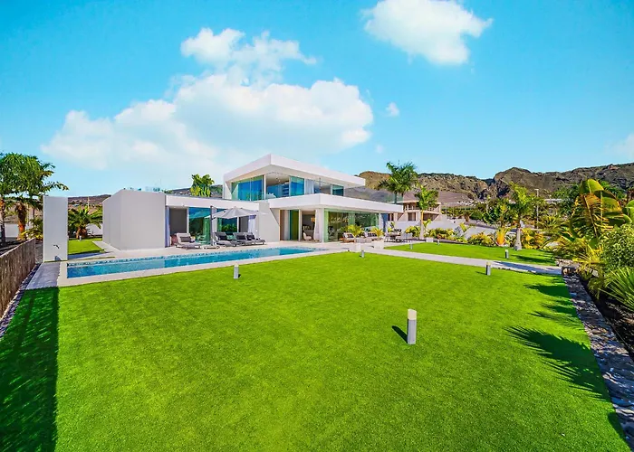 Luxury With Heated Pool & Jacuzzi Near Golf * Адехе